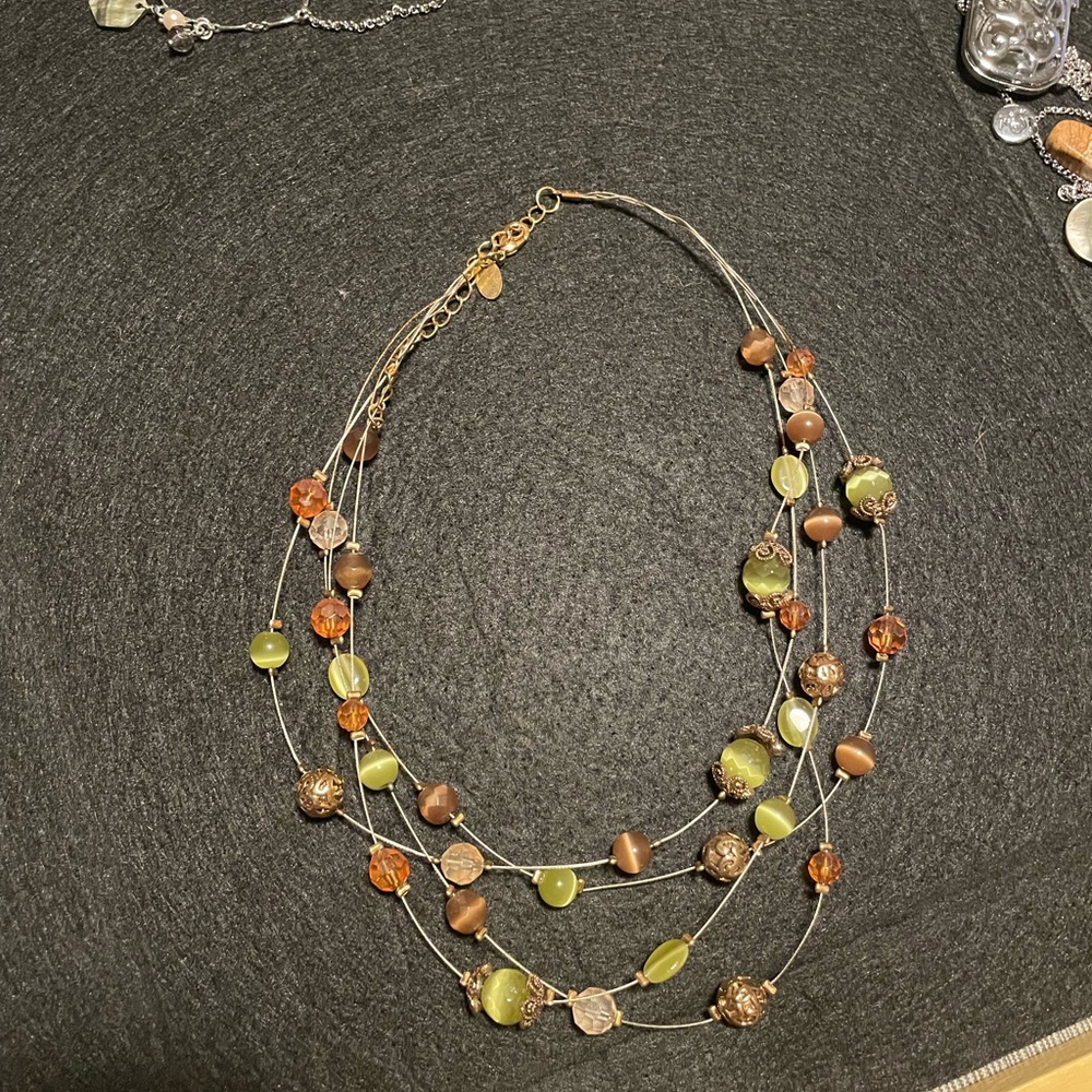 Jewelry - Picture 15 of 17
